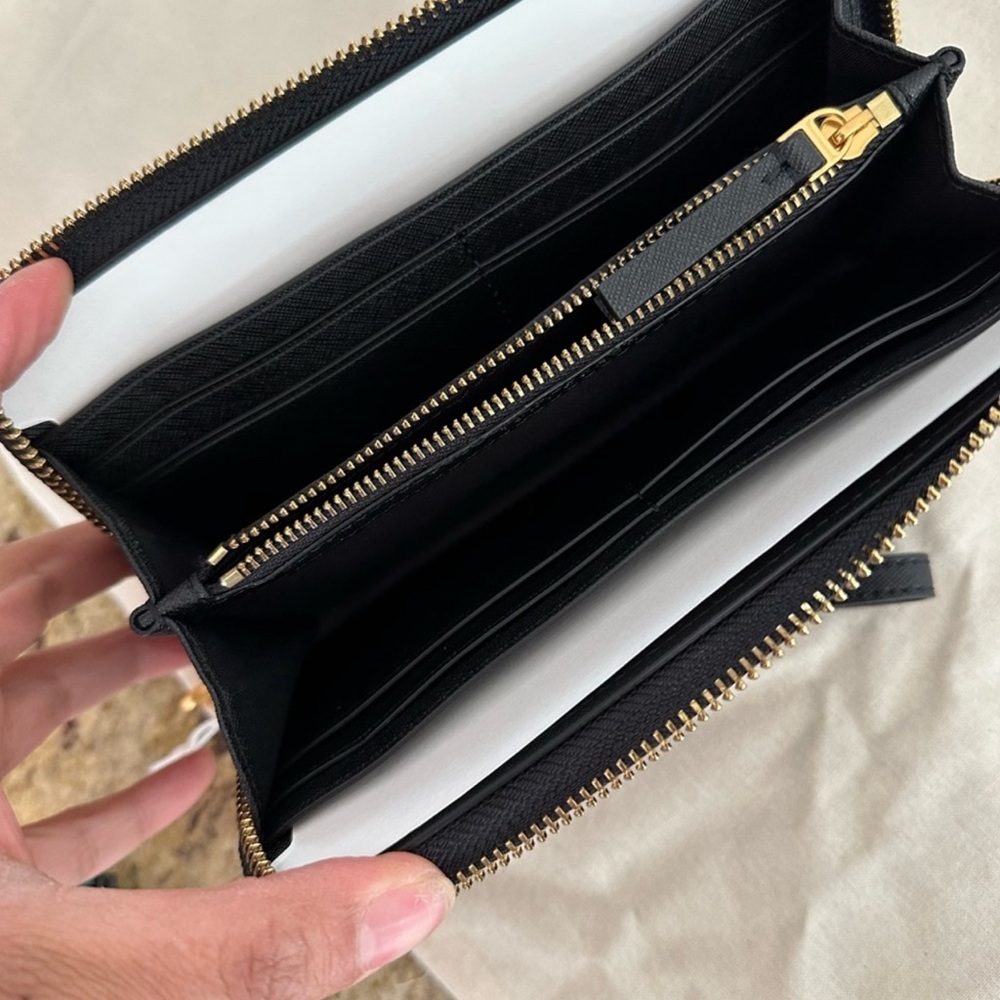 NWT🖤 tory burch emerson tote & matching TB Emerson continental wallet black - Picture 5 of 13